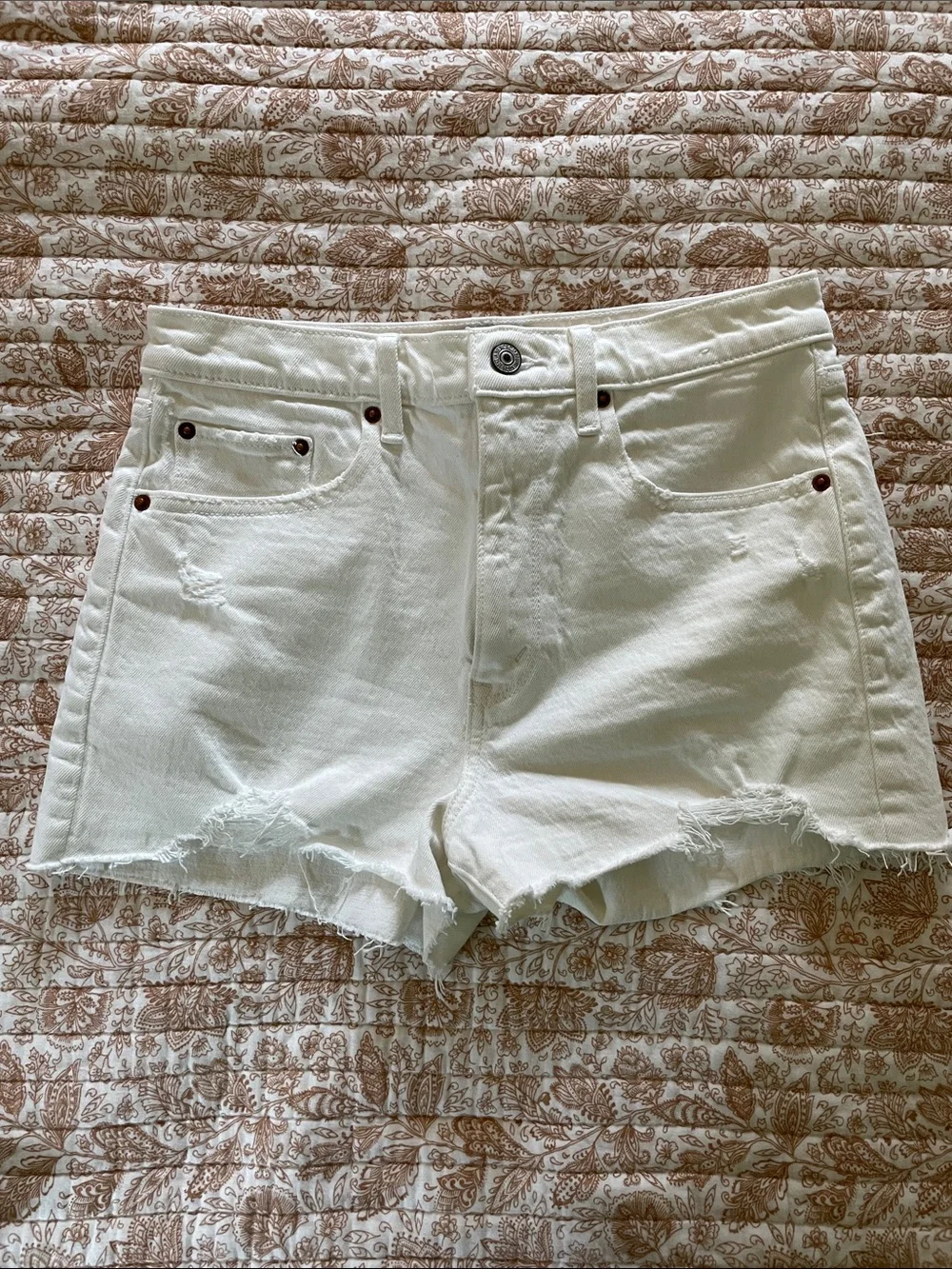 Abercrombie Mom Short High Rise White Denim Shorts